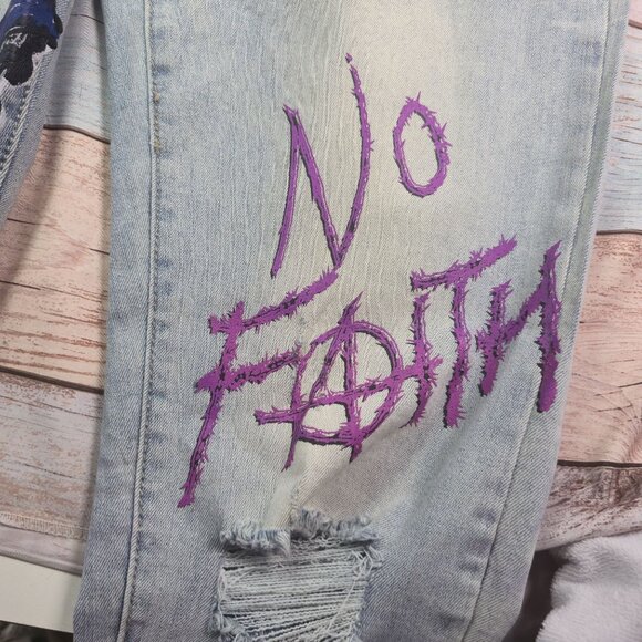 Mens GFTD Los Angeles Distressed Blue Purple Gradient Skull Graphics No Faith Je - Picture 6 of 10